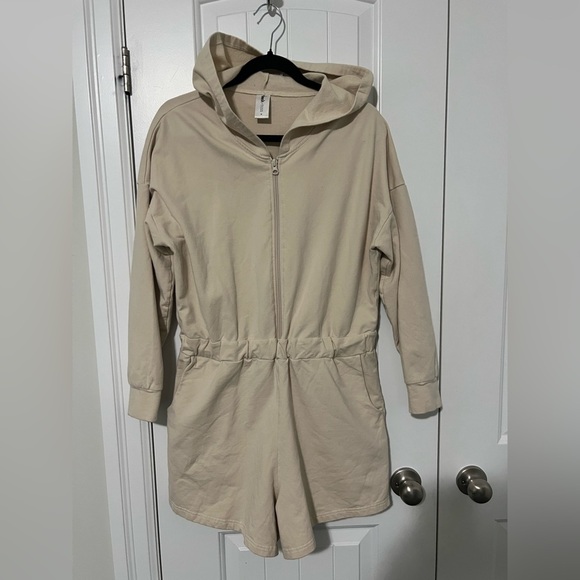 Smash + Tess BFF shortie romper - Picture 4 of 7